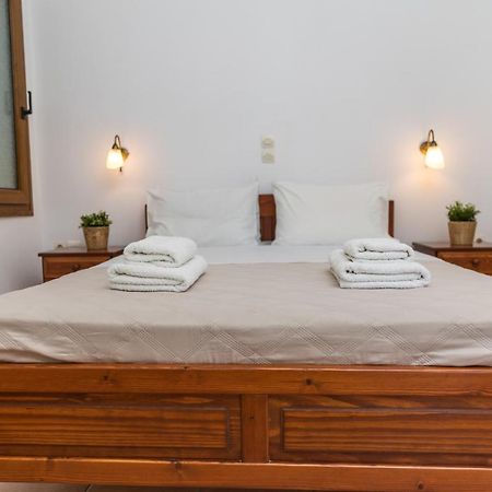 Aqua Naxos Apartments & Suites Agios Prokopios  Eksteriør billede