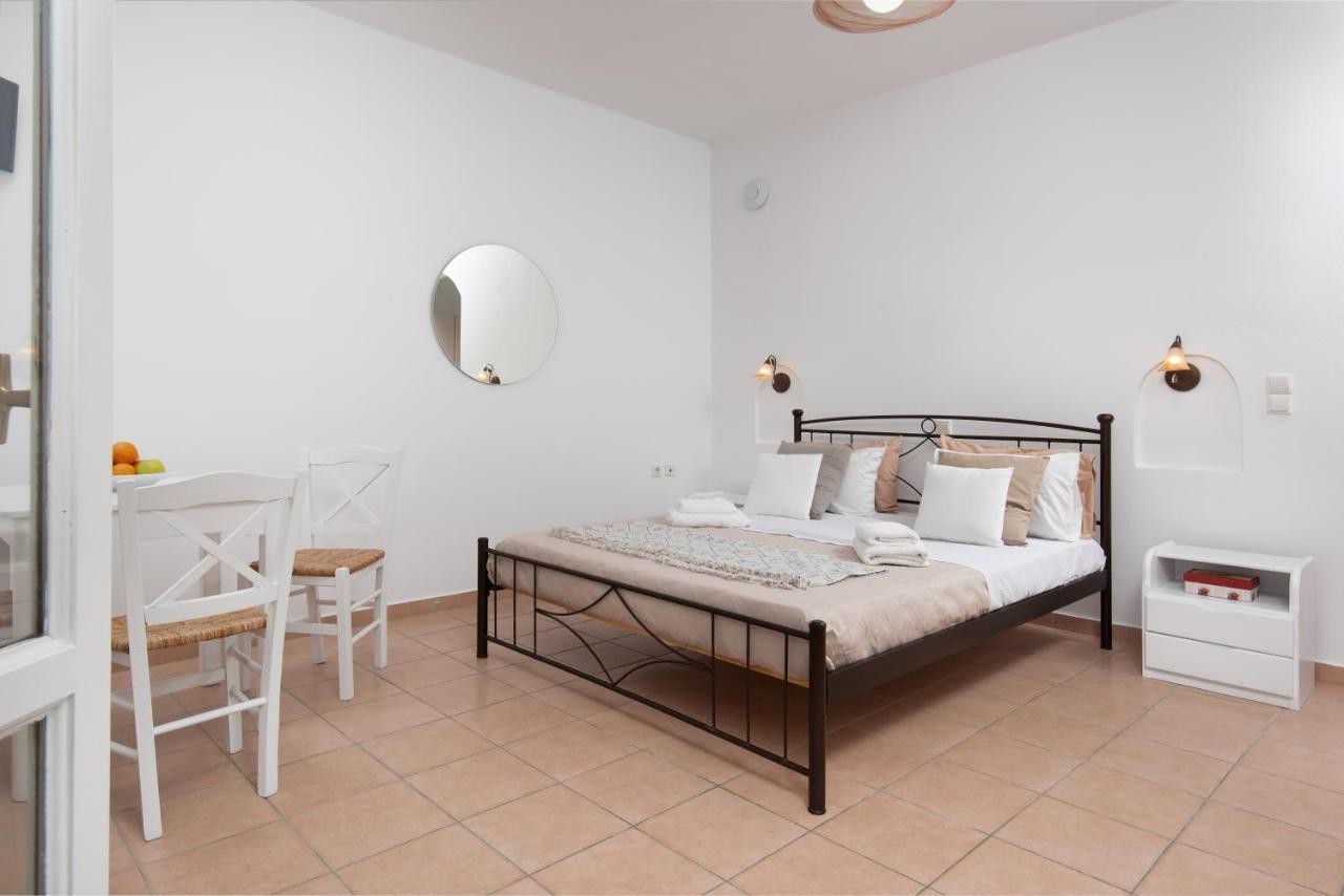 Aqua Naxos Apartments & Suites Agios Prokopios  Eksteriør billede