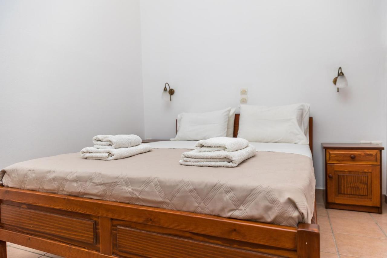 Aqua Naxos Apartments & Suites Agios Prokopios  Eksteriør billede