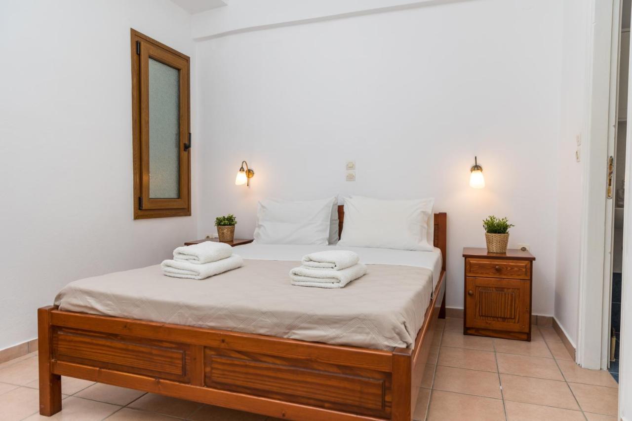 Aqua Naxos Apartments & Suites Agios Prokopios  Eksteriør billede