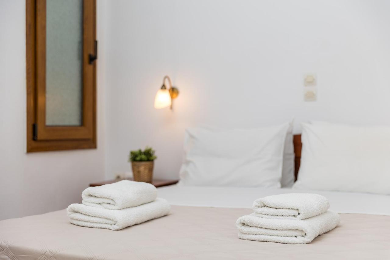 Aqua Naxos Apartments & Suites Agios Prokopios  Eksteriør billede
