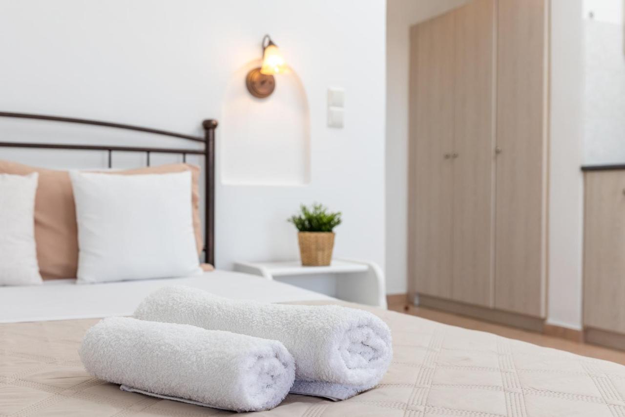 Aqua Naxos Apartments & Suites Agios Prokopios  Eksteriør billede